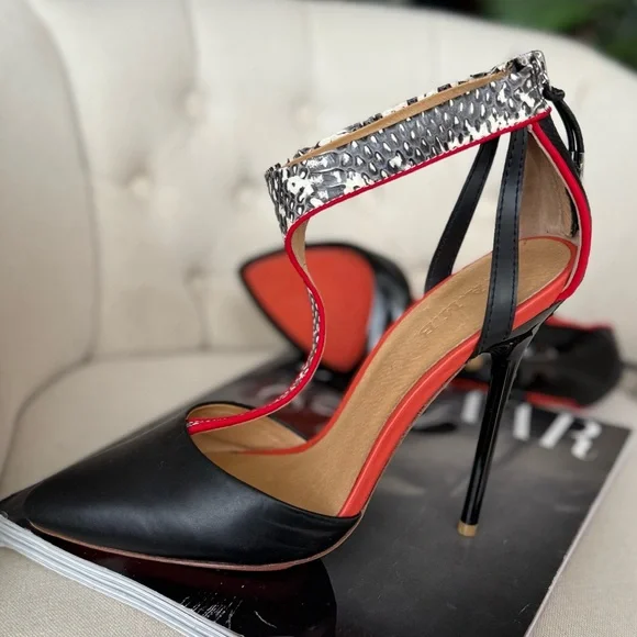 L.A.M.B. Elegant leather Stiletto Heels t-strap - Picture 7 of 12